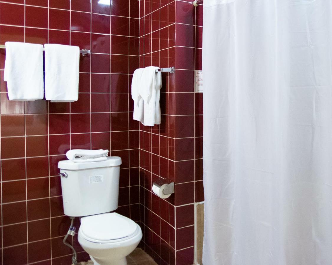 One Pacific Hotel Tamuning Εξωτερικό φωτογραφία