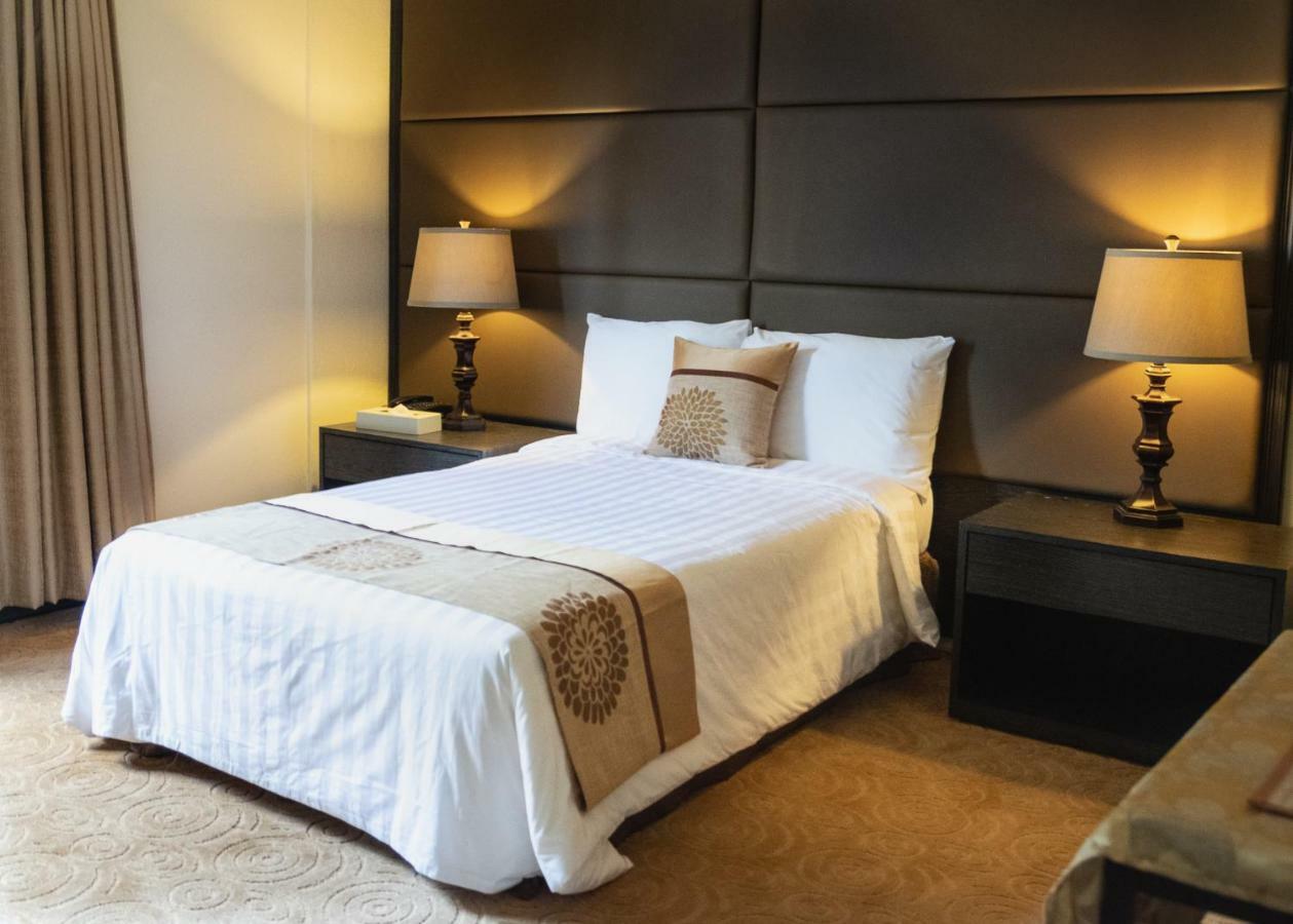 One Pacific Hotel Tamuning Εξωτερικό φωτογραφία